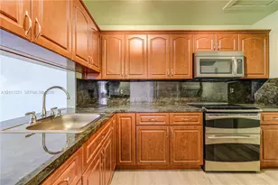 15316 SW 72nd St, Miami, FL 33193 - Photo 11