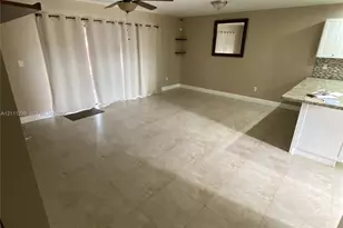 25130 SW 124th Pl, Homestead, FL 33032 - Photo 7