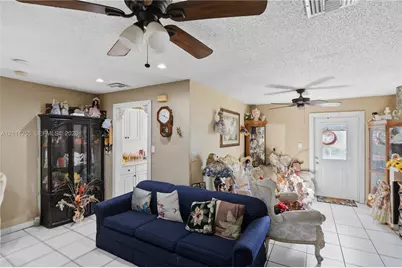 1813 E River Dr, Margate, FL 33063 - Photo 37