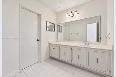 9270 Caribbean Blvd, Cutler Bay, FL 33157 - Photo 21