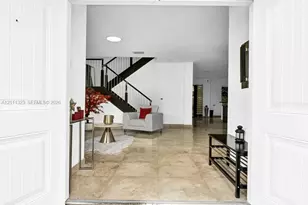9770 NW 10th St, Miami, FL 33172 - Photo 7