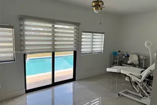 10860 NW 40th St, Coral Springs, FL 33065 - Photo 21