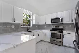12961 SW 134th Terrace, Miami, FL 33186 - Photo 17