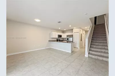 1074 NW 6th Ter, Florida City, FL 33034 - Photo 13