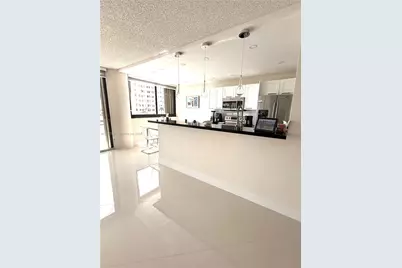 20185 E Country Club Dr #510, Aventura, FL 33180 - Photo 5