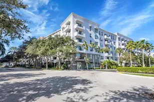 2421 NE 65th St, Fort Lauderdale, FL 33308 - Photo 3