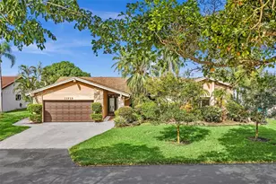 11713 Spinnaker Way, Cooper City, FL 33026 - Photo 1