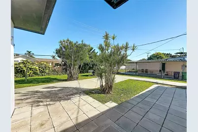 8451 SW 35th Ter, Miami, FL 33155 - Photo 25