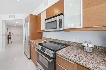 1155 Brickell Bay Dr #1001, Miami, FL 33131 - Photo 17