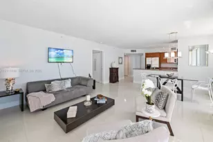 1155 Brickell Bay Dr, Miami, FL 33131 - Photo 13