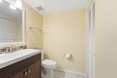 5331 NW 89th Ter, Sunrise, FL 33351 - Photo 9