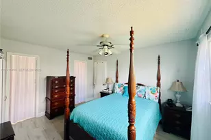 7891 N Sunrise Lakes Dr, Sunrise, FL 33322 - Photo 25