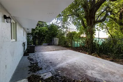 2797 SW 27th Ter #2797, Miami, FL 33133 - Photo 17