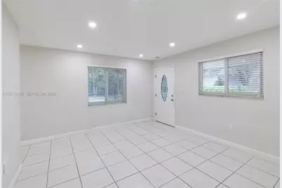 2797 SW 27th Ter #2797, Miami, FL 33133 - Photo 5