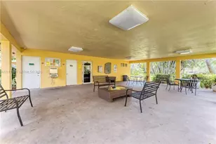 5156 NE 6th Ave, Oakland Park, FL 33334 - Photo 7