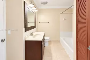 3652 NW 83rd Ln, Sunrise, FL 33351 - Photo 15