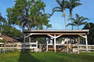 5501 Woodland Ln, Dania Beach, FL 33312 - Photo 15