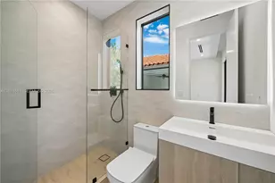 3030 Shipping Ave, Miami, FL 33133 - Photo 19