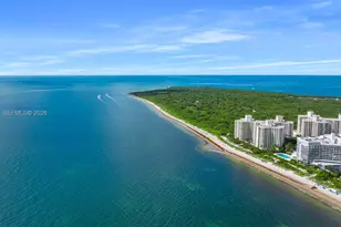 201 E Enid Dr, Key Biscayne, FL 33149 - Photo 43