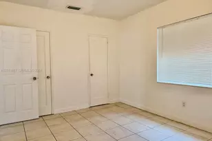 2410 NW 34th St, Miami, FL 33142 - Photo 17