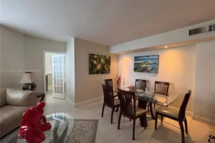 801 Brickell Bay Dr, Miami, FL 33131 - Photo 11