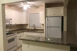 7910 Taft St, Pembroke Pines, FL 33024 - Photo 3
