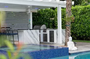 444 SW 64th Ave, Miami, FL 33144 - Photo 15