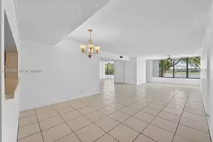 2768 S Carambola Cir S, Coconut Creek, FL 33066 - Photo 3