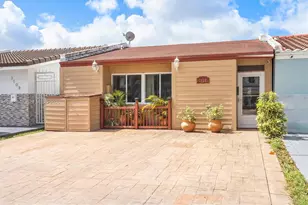7120 W 17th Ct, Hialeah, FL 33014 - Photo 41
