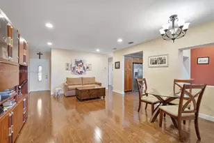 7120 W 17th Ct, Hialeah, FL 33014 - Photo 35