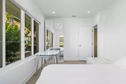 338 Taylor St #1, Hollywood, FL 33019 - Photo 19
