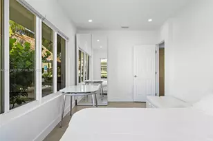338 Taylor St, Hollywood, FL 33019 - Photo 19