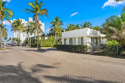 338 Taylor St #1, Hollywood, FL 33019 - Photo 1