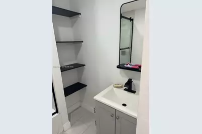12520 NE Miami Pl #0, North Miami, FL 33161 - Photo 23