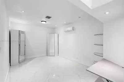 13611 SW 77th St, Miami, FL 33183 - Photo 7