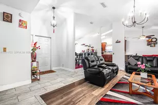 8541 NW 51st Ct, Lauderhill, FL 33351 - Photo 9