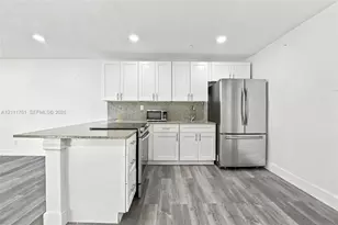 6971 SW 19th St, North Lauderdale, FL 33068 - Photo 5