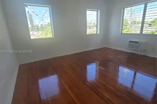 895 80th St, Miami Beach, FL 33141 - Photo 13