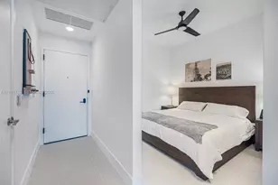 159 NE 6th St, Miami, FL 33132 - Photo 23
