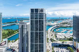 159 NE 6th St, Miami, FL 33132 - Photo 13