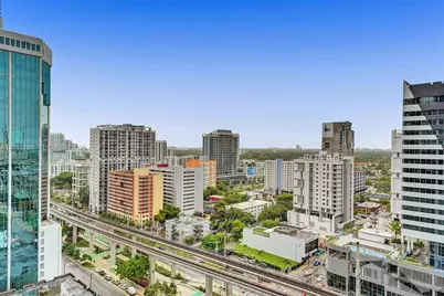 88 SW 7th St #1408, Miami, FL 33130 - Photo 37