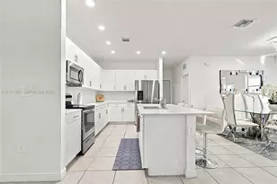 12744 SW 211th St, Miami, FL 33177 - Photo 7