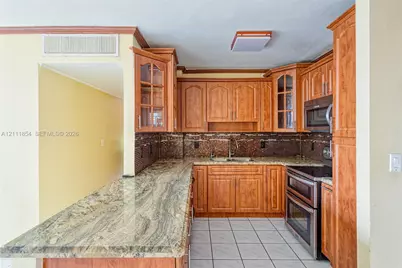 7441 Wayne Ave #4H, Miami Beach, FL 33141 - Photo 5