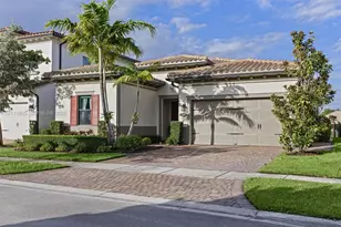 1034 SW 113th Ave, Pembroke Pines, FL 33025 - Photo 1