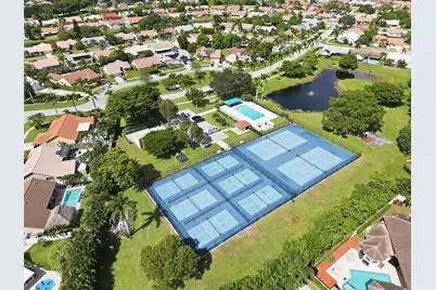 5792 Sun Pointe Cir, Boynton Beach, FL 33437 - Photo 77