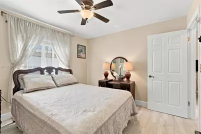 5792 Sun Pointe Cir, Boynton Beach, FL 33437 - Photo 39