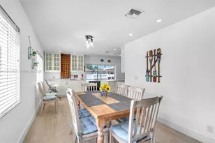 821 Harrison St, Hollywood, FL 33019 - Photo 11