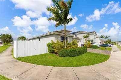 27364 SW 132nd Pl, Miami, FL 33032 - Photo 3