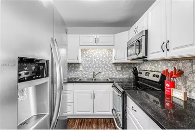2970 NE 16th Ave #305, Oakland Park, FL 33334 - Photo 3