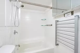 900 Atlantic Shores Blvd, Hallandale Beach, FL 33009 - Photo 9